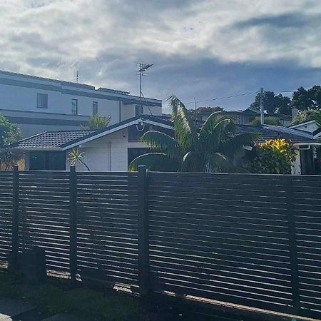 Sandy Toes Holiday Home Orewa Esterno foto